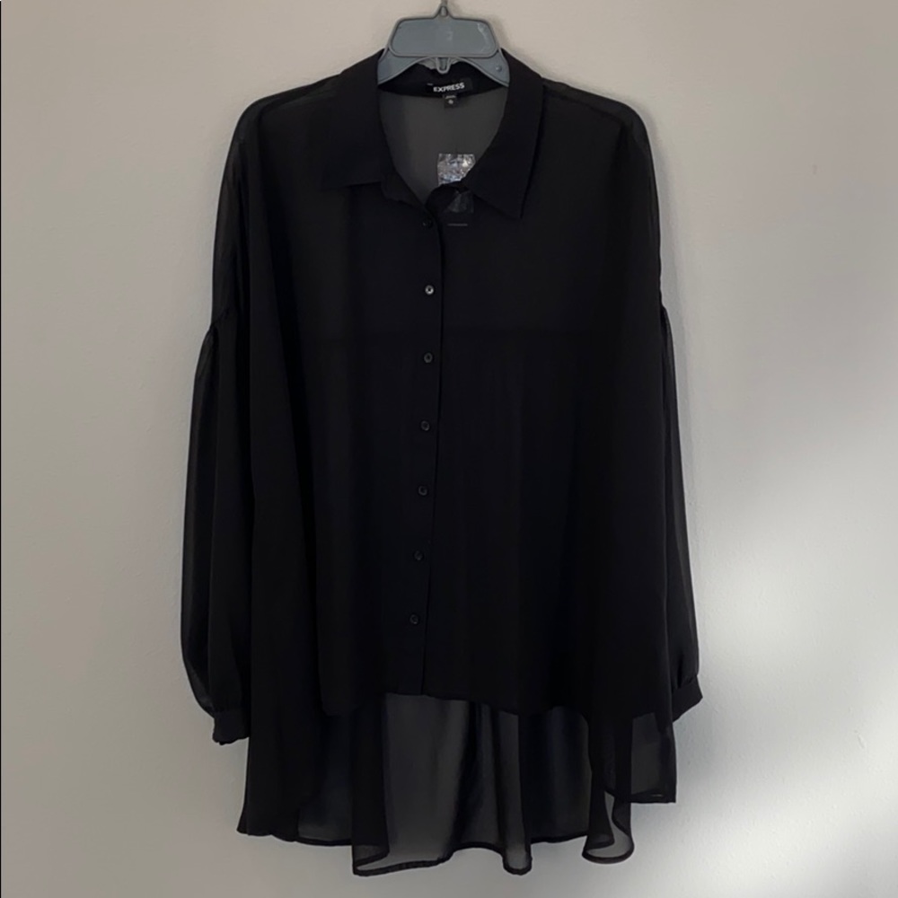 Sheer high/low layering top